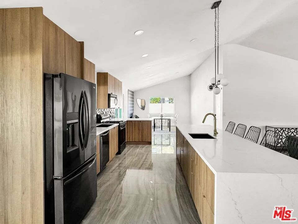 2802 E Venetia Road, Palm Springs, California 92262 home-pic-13